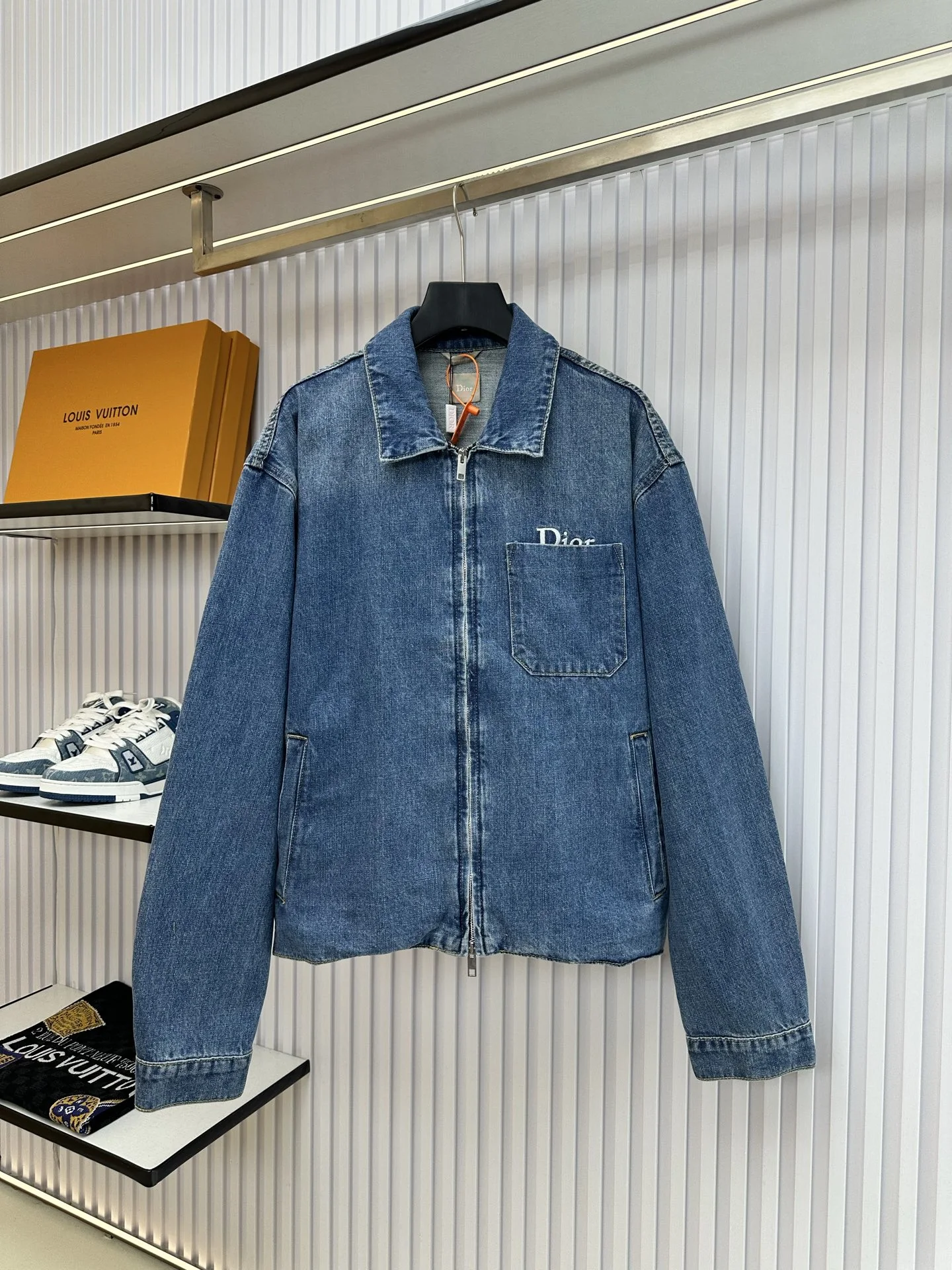 Dior Jeans — 541de31a