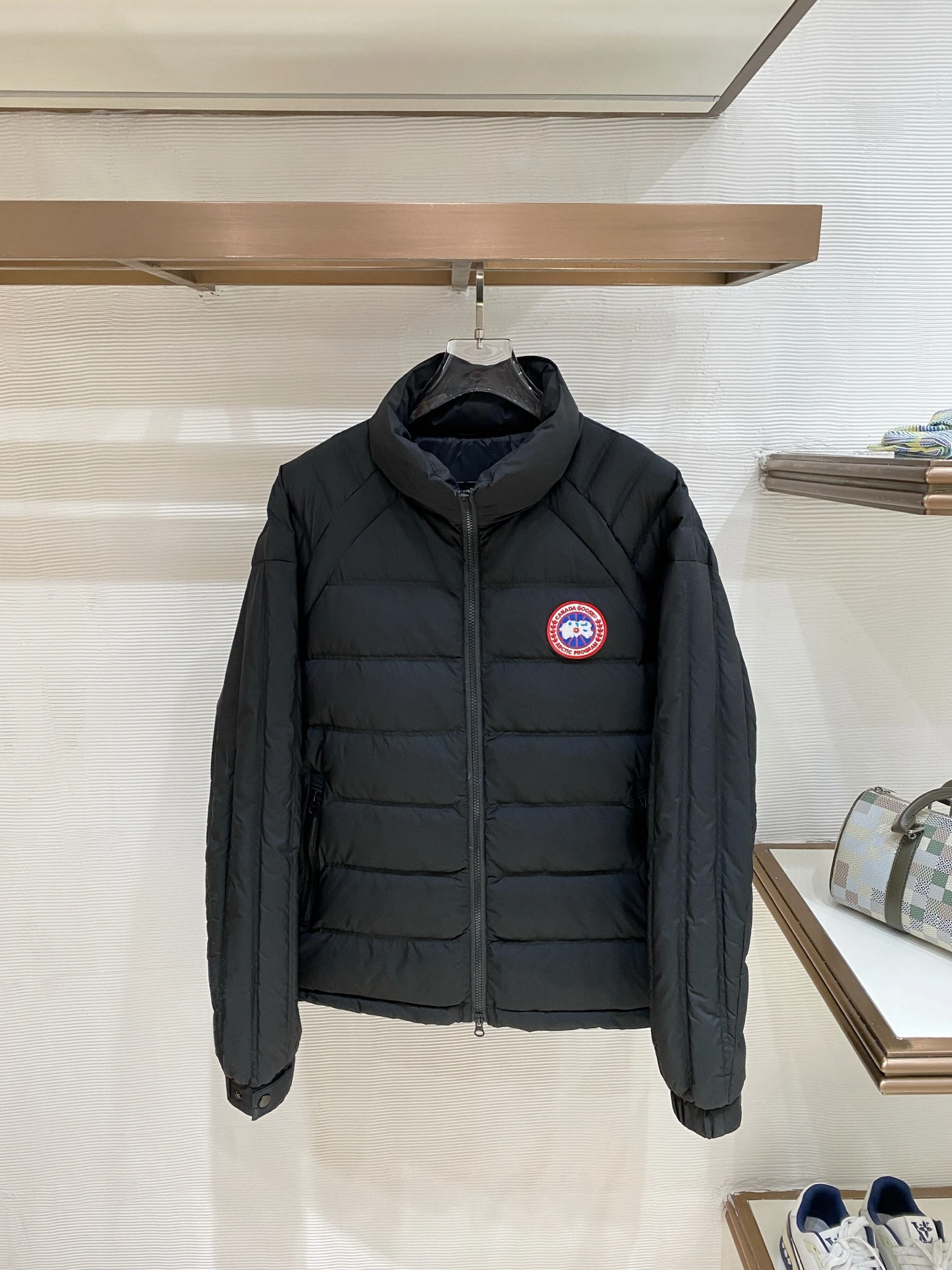 Canada Goose Down Jacket — 4473cdf2