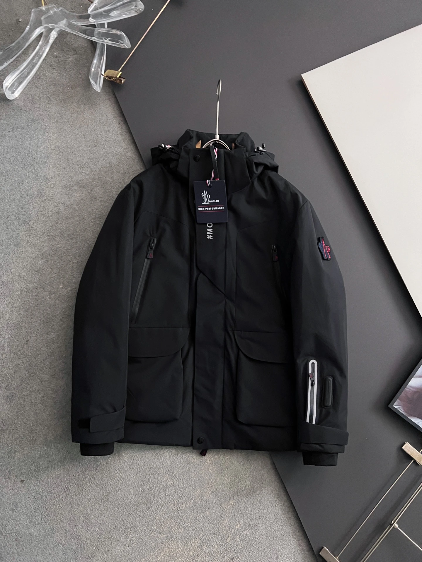 Canada Goose Down Jacket — efa42004