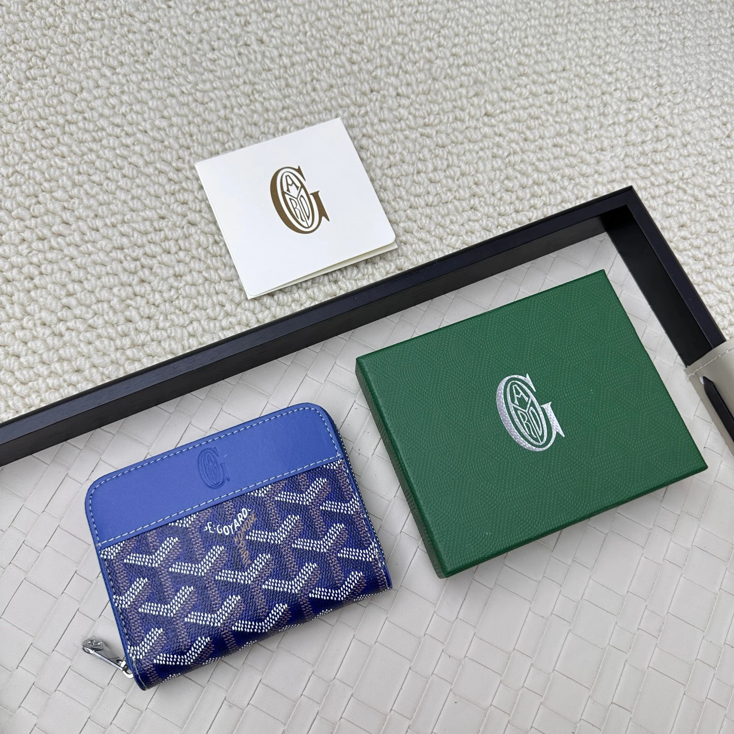 Goyard Wallets — b0807872