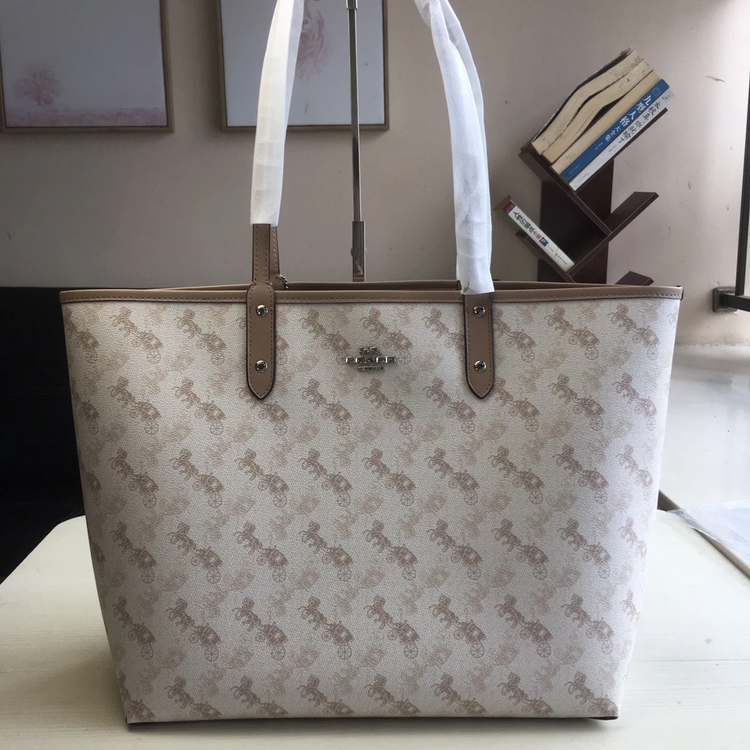 Coach Bag — 166a002a