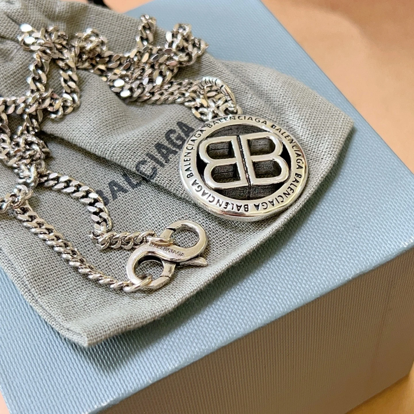 Balenciaga Jewellery — b2169937