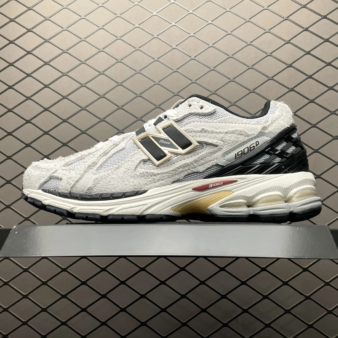 New Balance Shoes — 8092147b