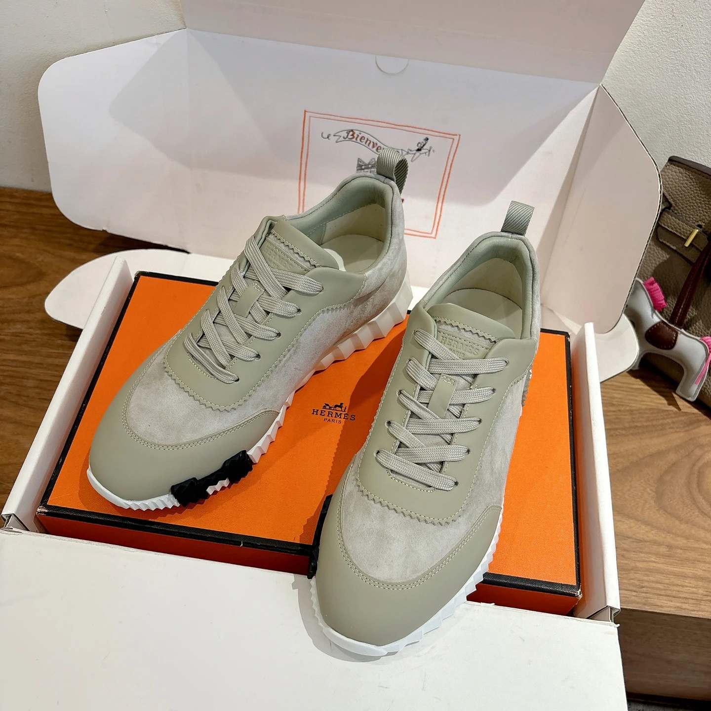 Hermès Shoes — 0604d7e3