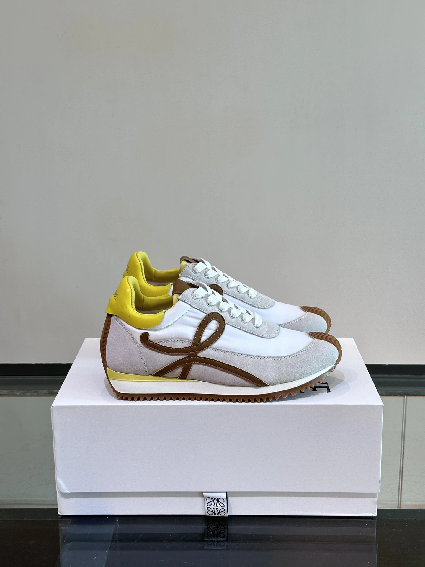 Loewe Sneakers — f98c97ec