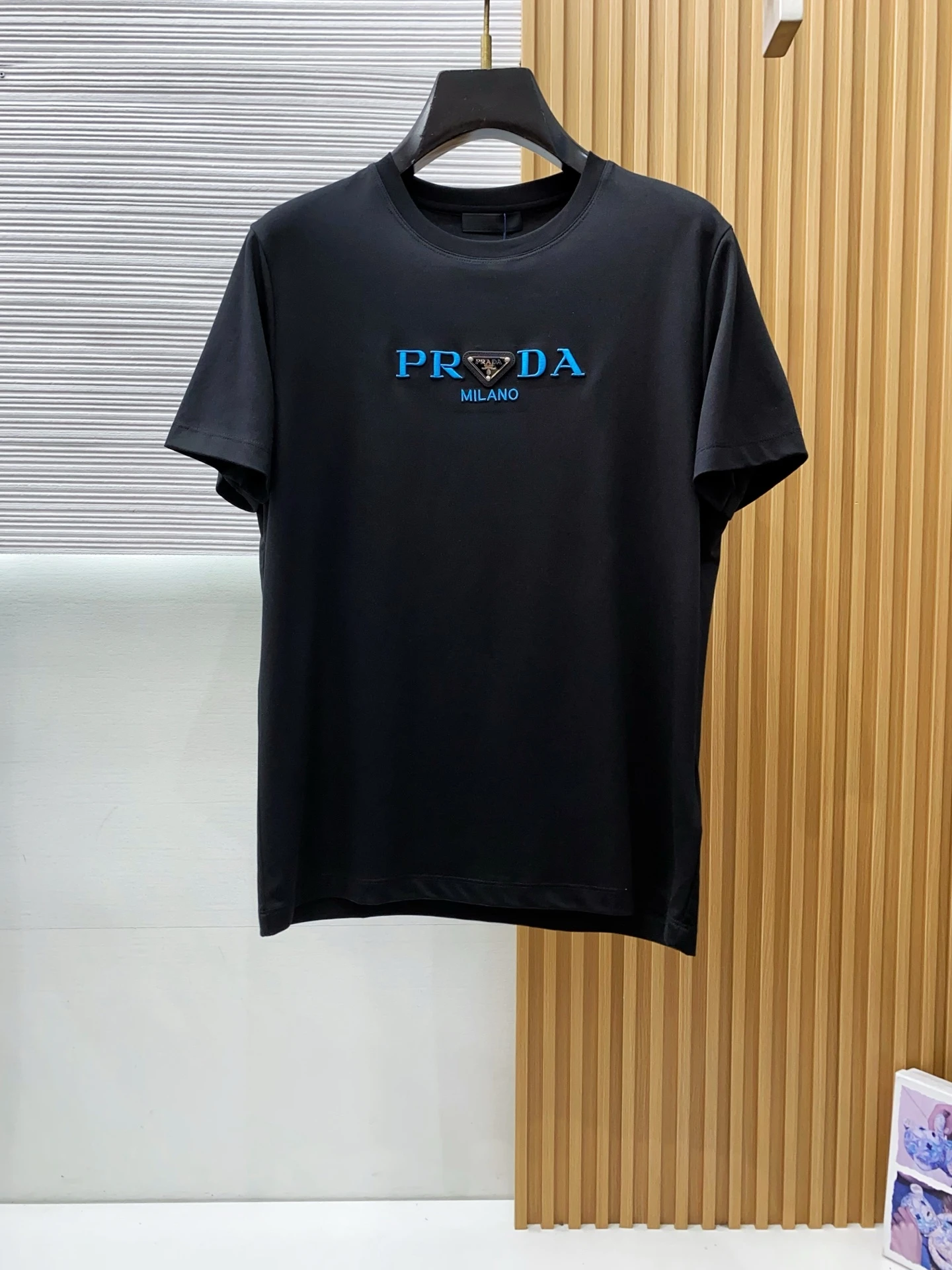 Prada T-Shirt — 56194308
