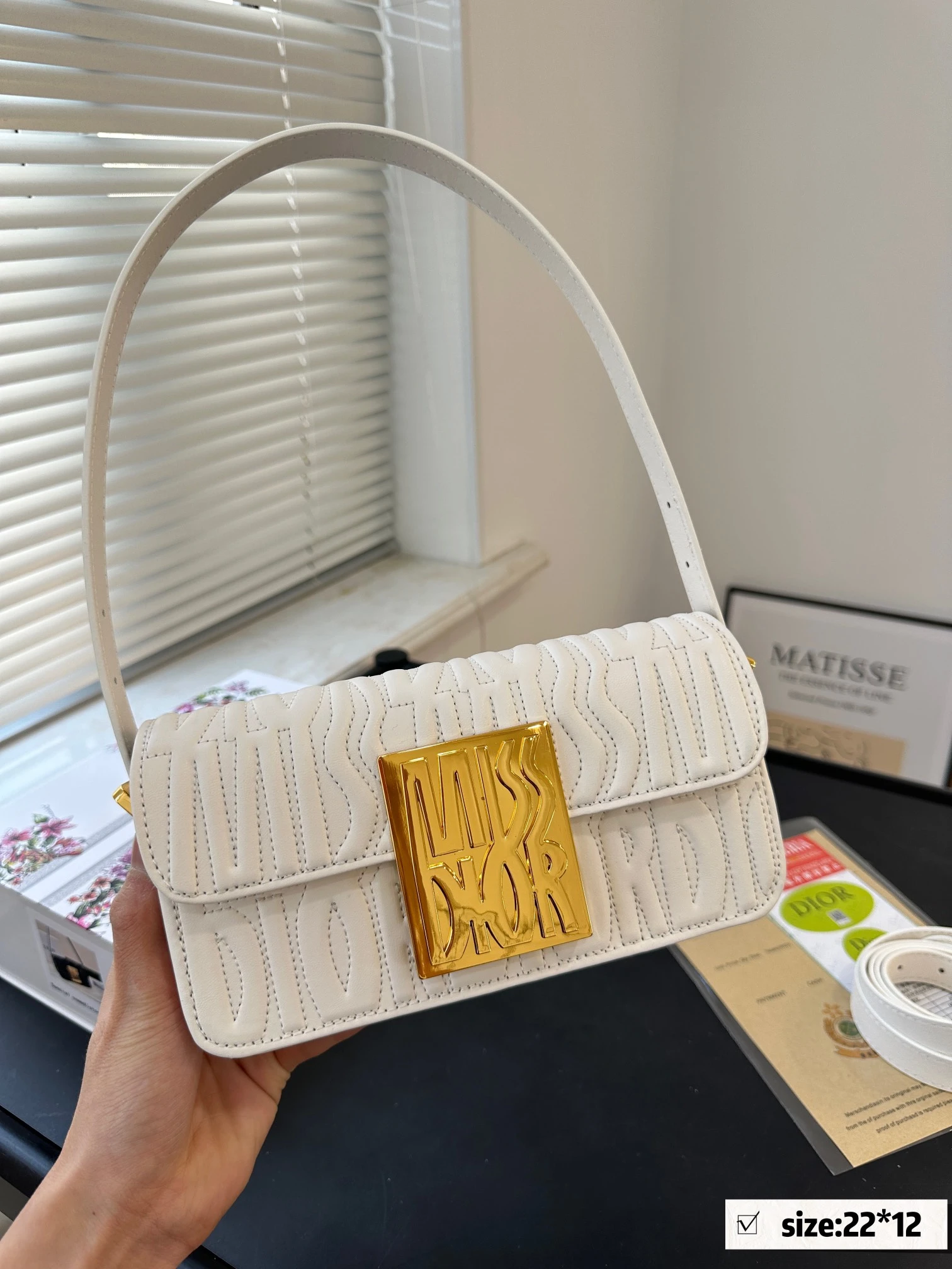 Dior Bag — 0f3fa348