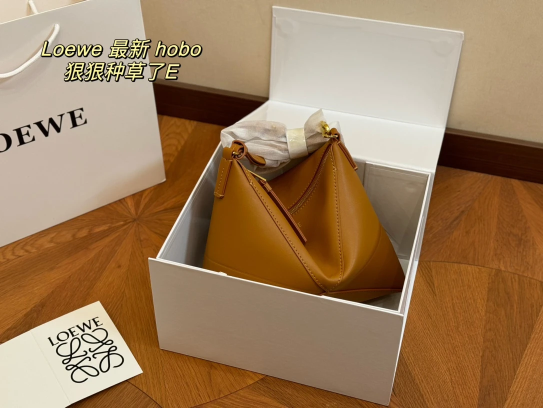 Loewe Bag — 293243ee