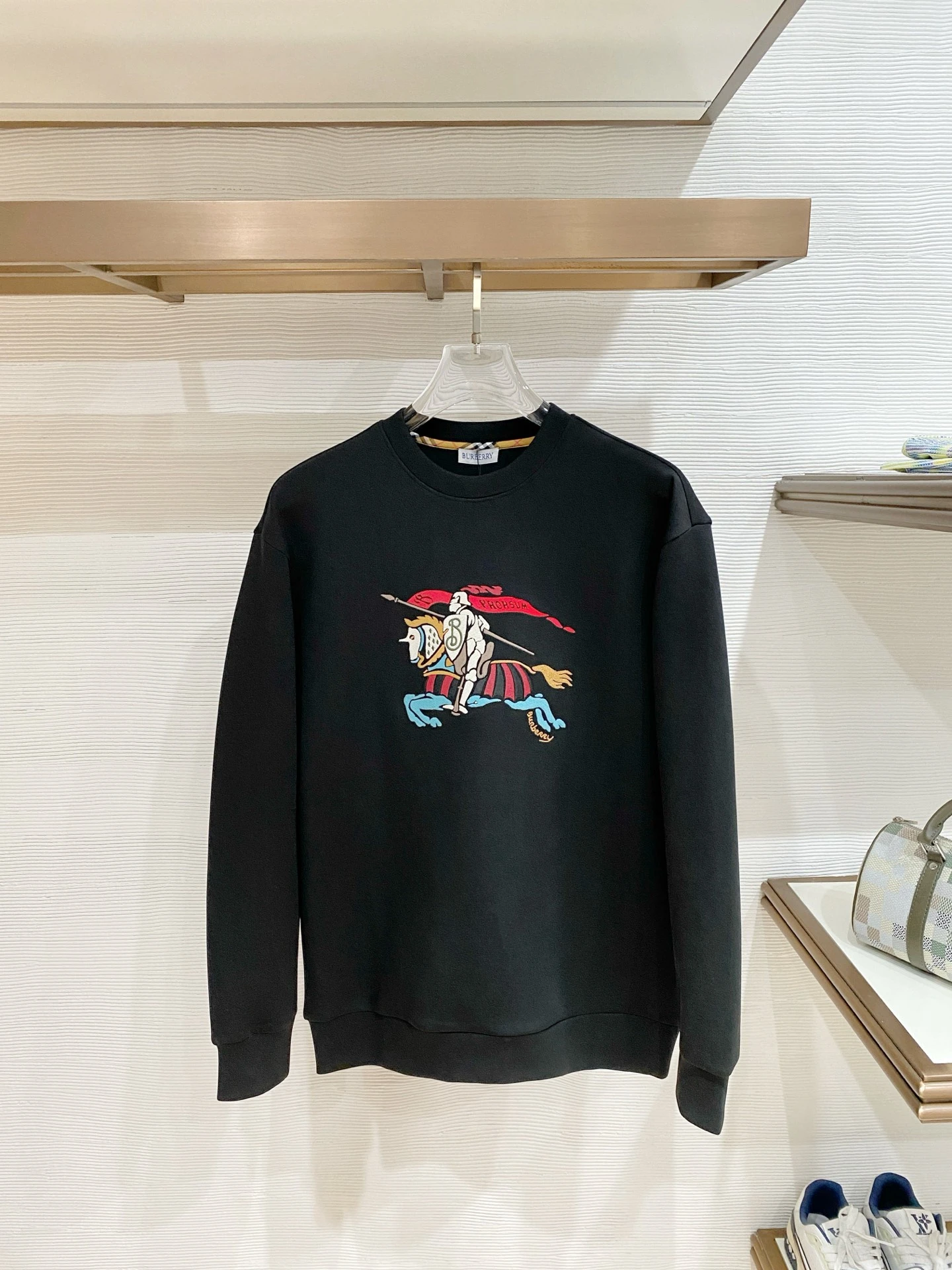 Burberry Sweatshirts — 0703318e
