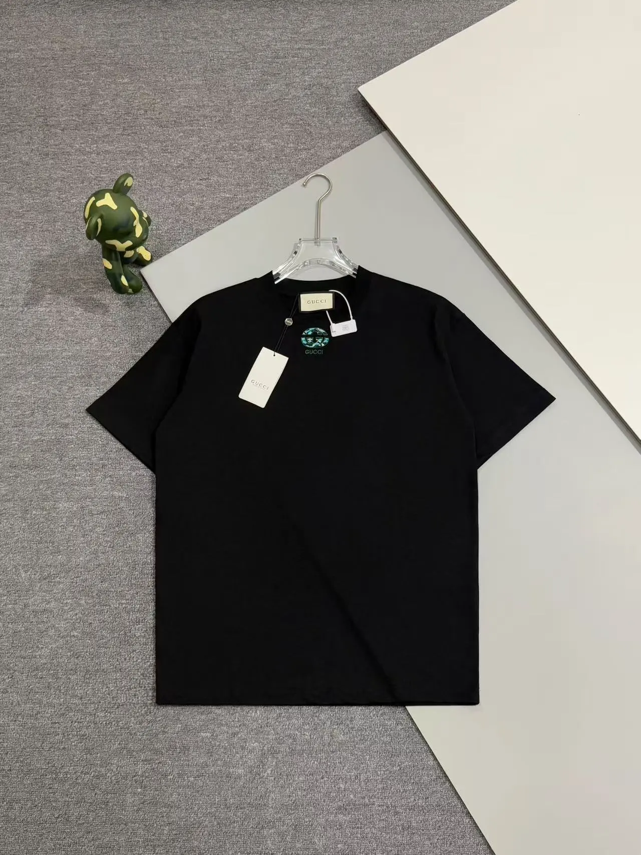 Gucci T-Shirt — 2b7ebbce