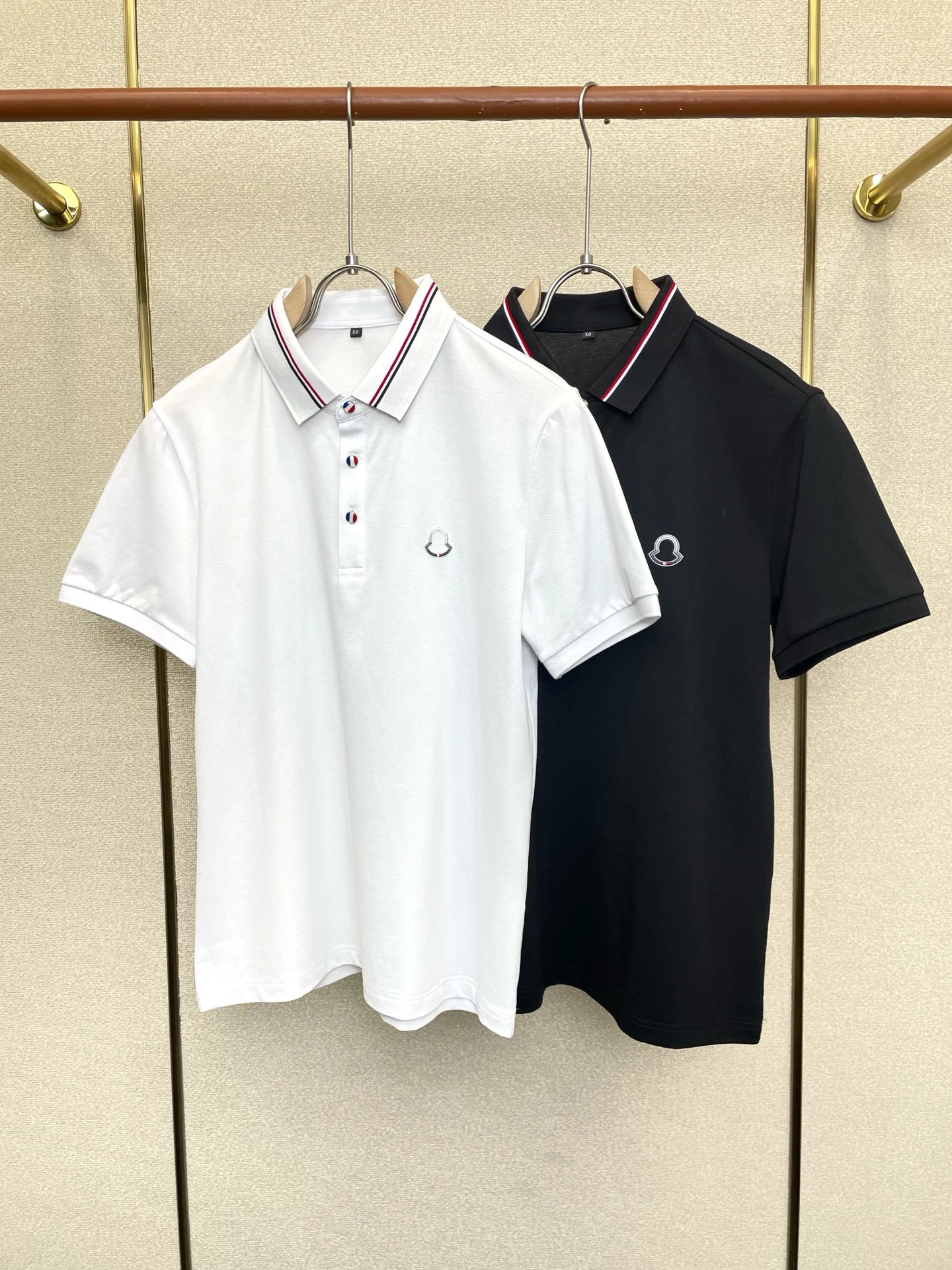Moncler T-Shirt — c6c256ef