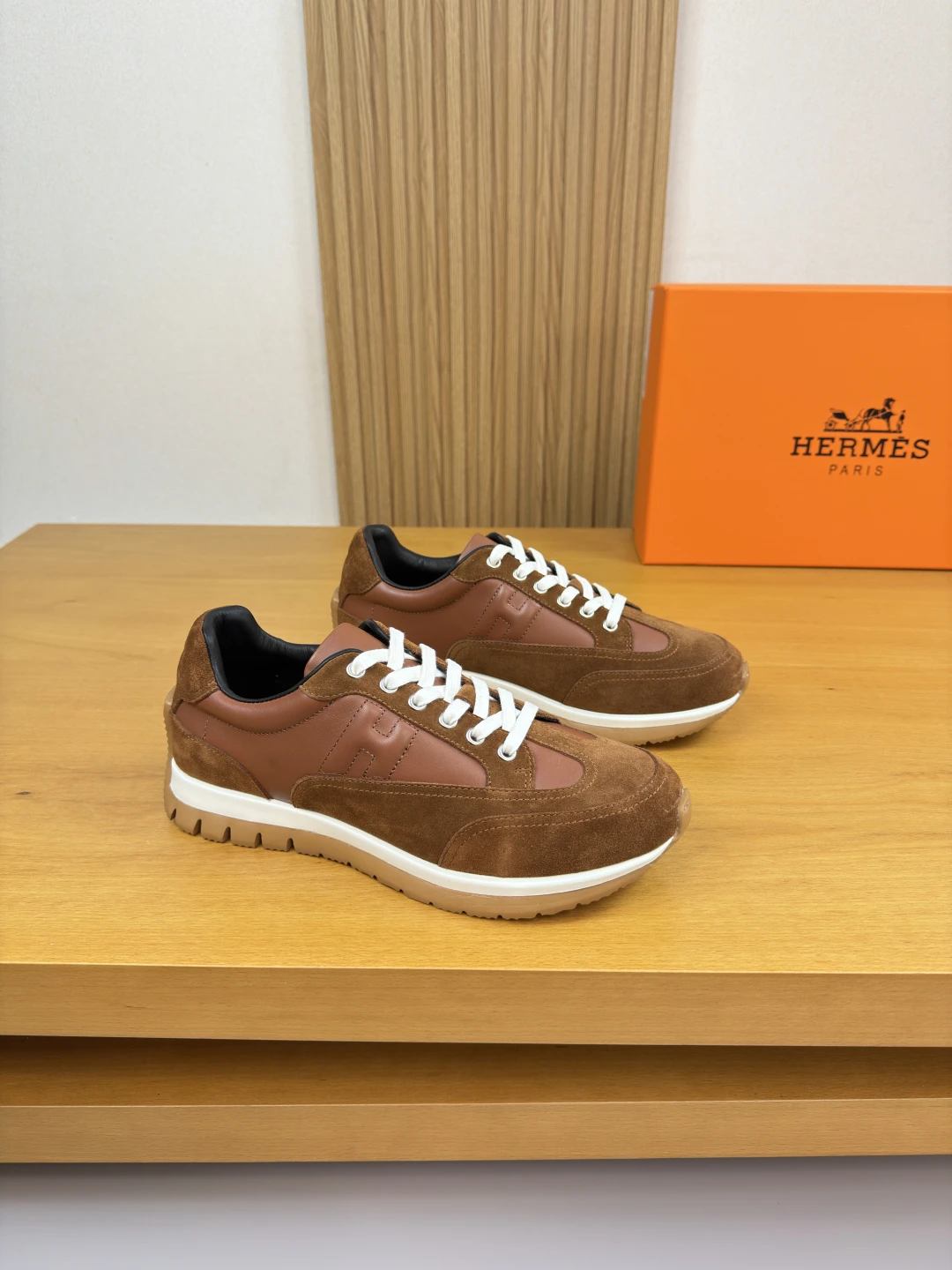 Hermès Sneakers — de5b3271