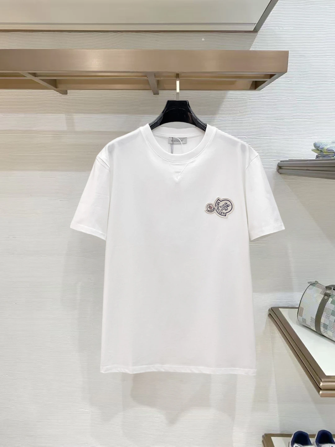 Moncler T-Shirt — 1532320f