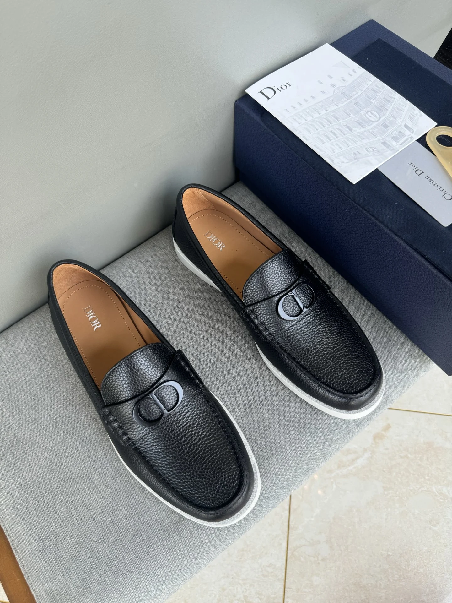 Dior Shoes — 584c256f