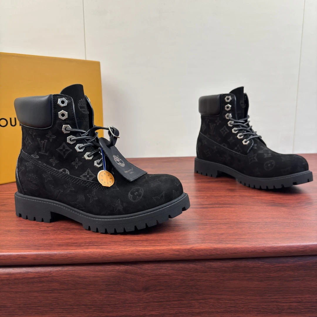 Louis Vuitton Boots — f394a91f
