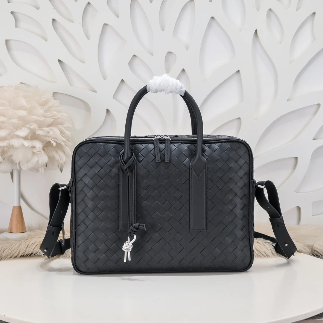 Bottega Veneta Bag — 7e36c40b