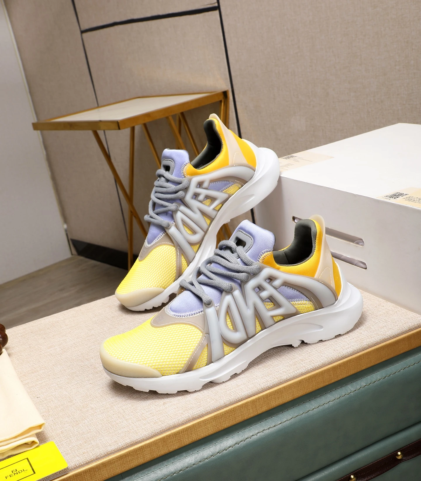 Fendi Sneakers — fedddaec