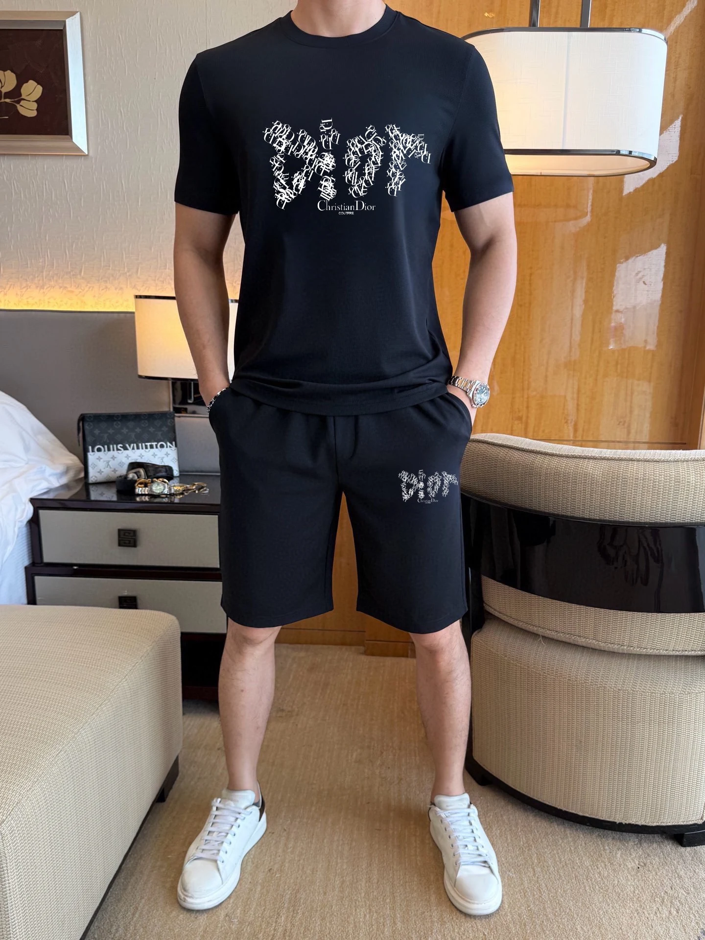Dior T-Shirt — 2c029d59