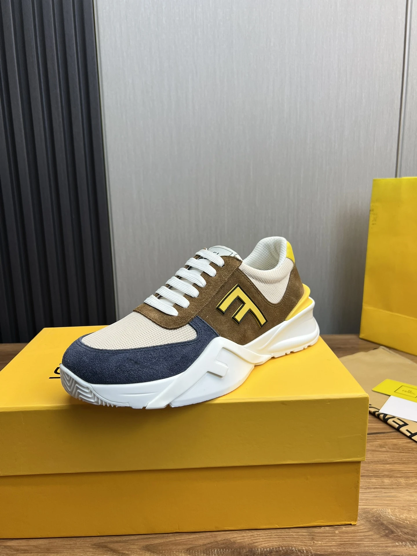 Fendi Shoes — 1f2ee12b