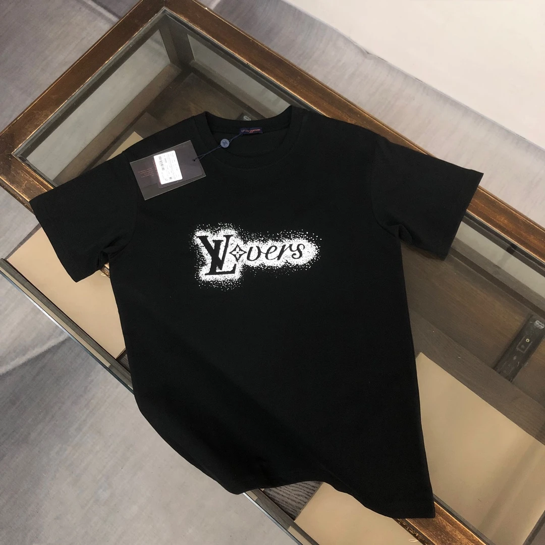 Louis Vuitton T-Shirt — 2ae91271