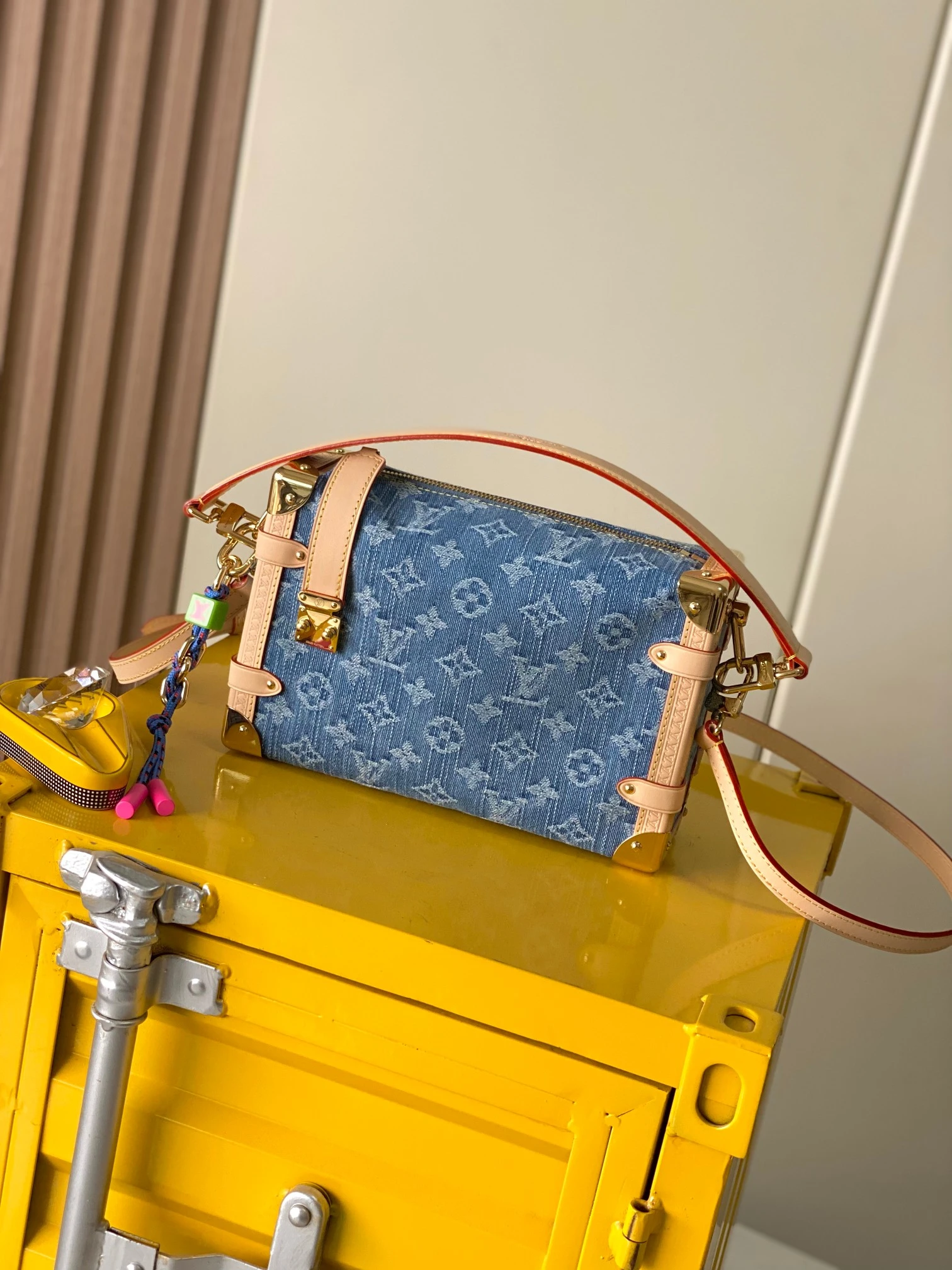 Louis Vuitton Bag — 815af7c1