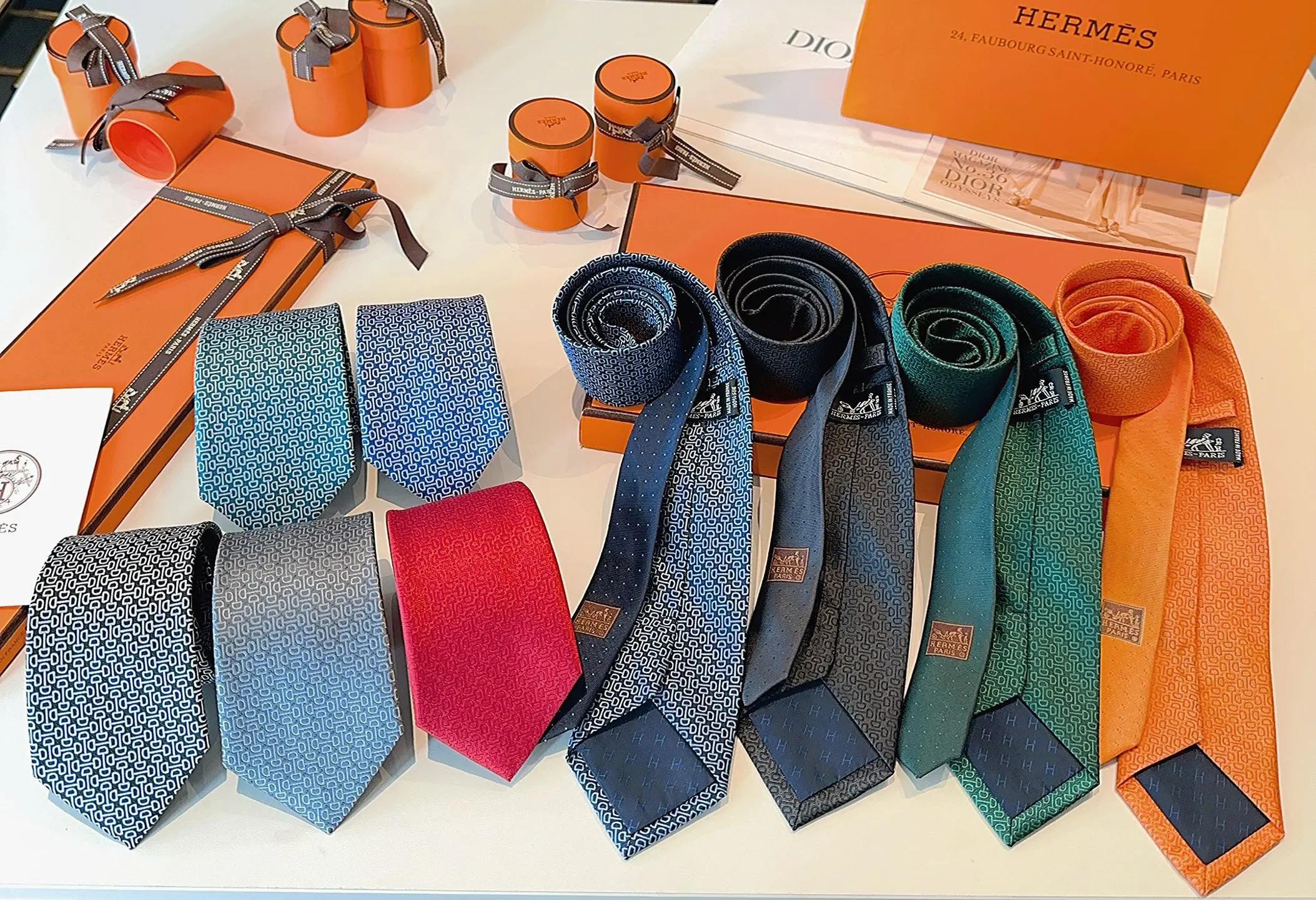 Hermès Ties — abc4871d