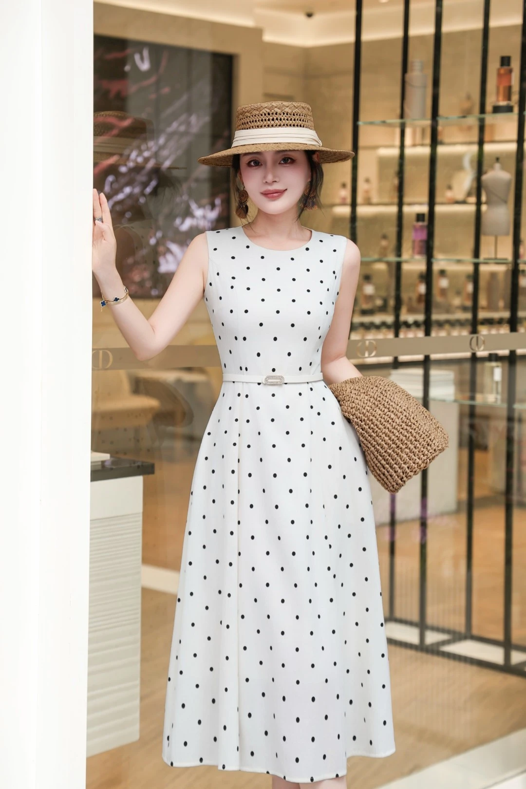 Dresses — 25f85e83