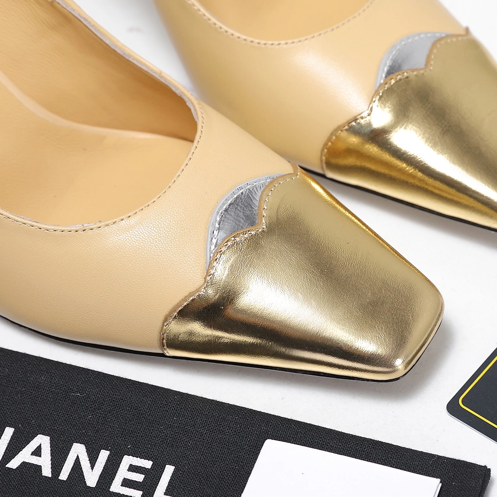 Chanel Sandals — 0e72f2a7