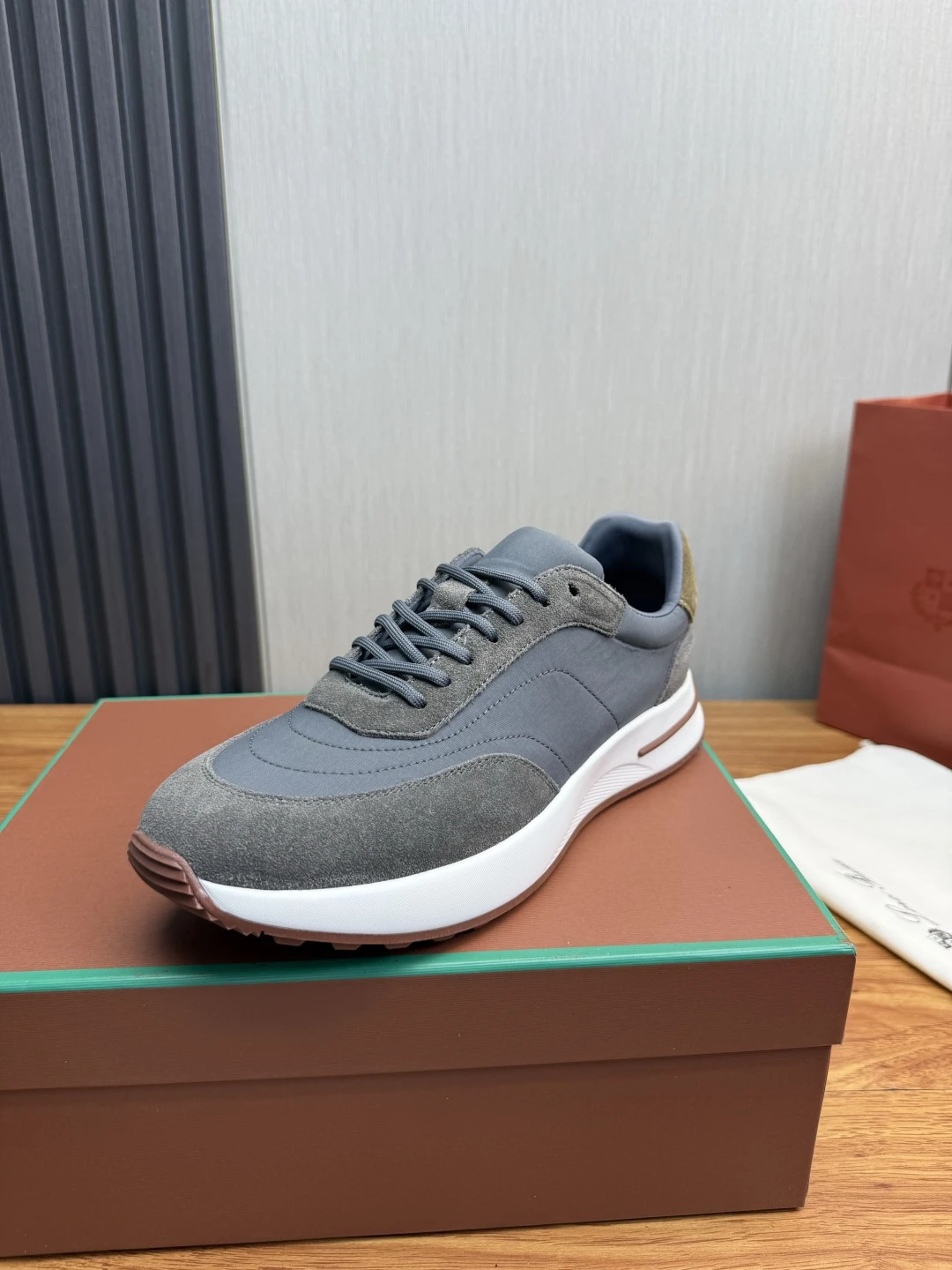 Loro Piana Sneakers — 0de3387e