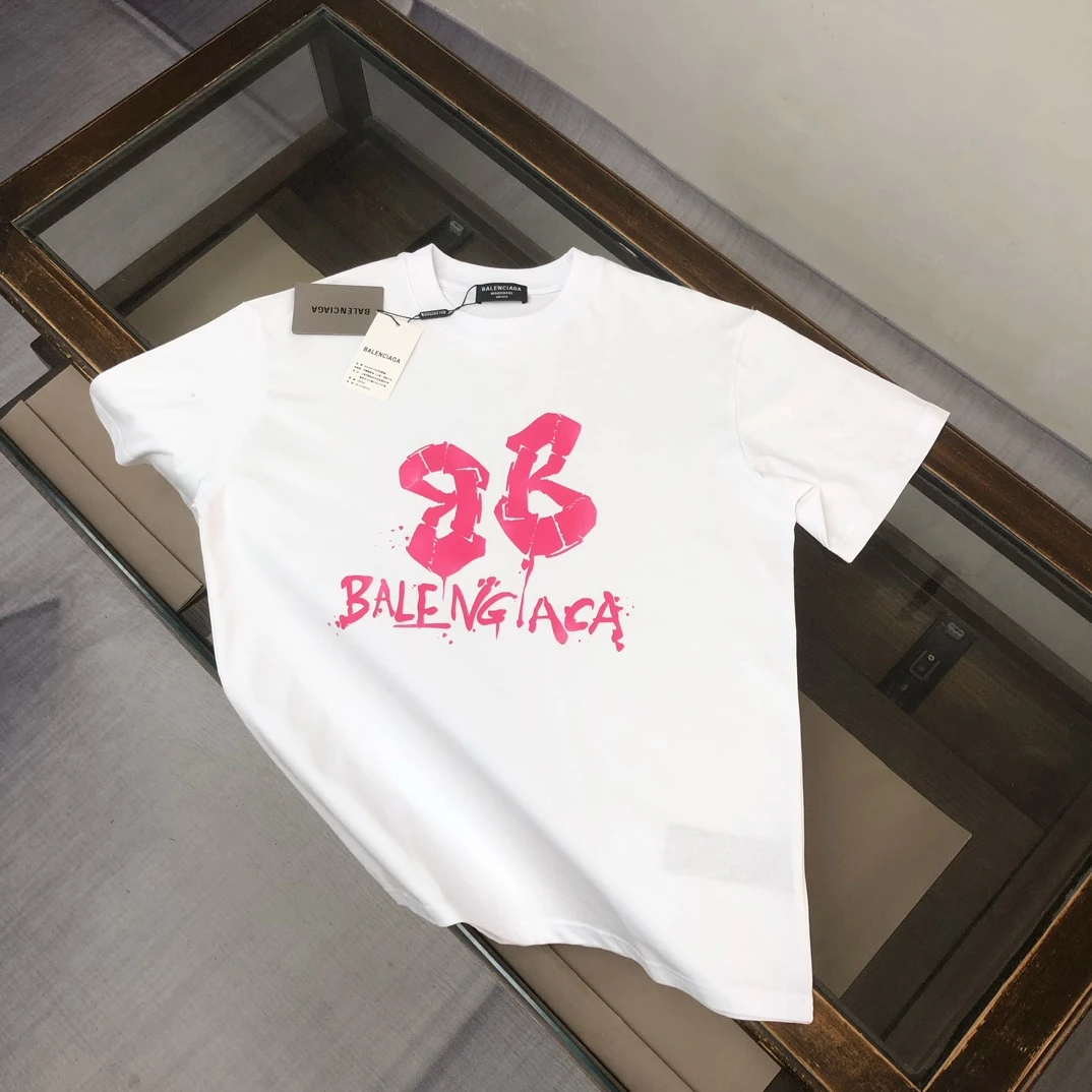 Balenciaga T-Shirt — b178b731
