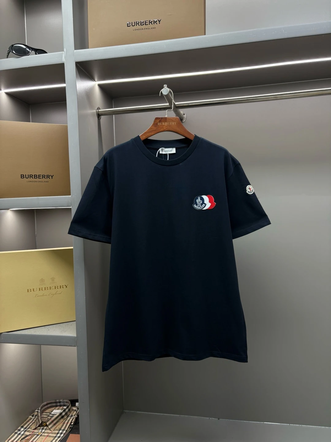 Moncler T-Shirt — fe5c41c0