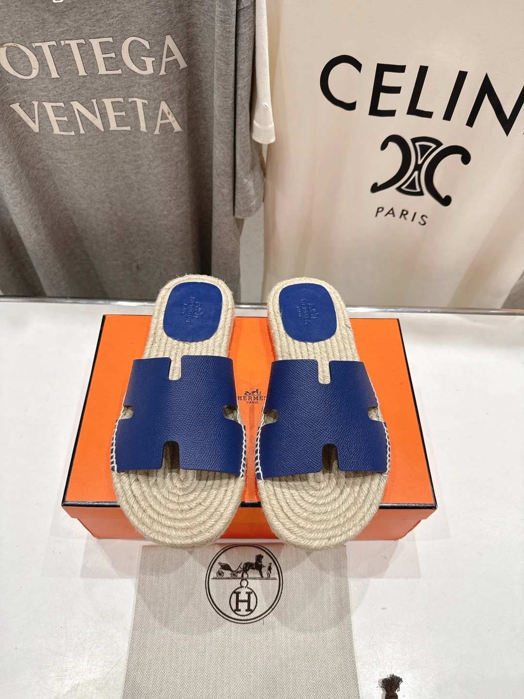 Hermès Slippers — 07374bea