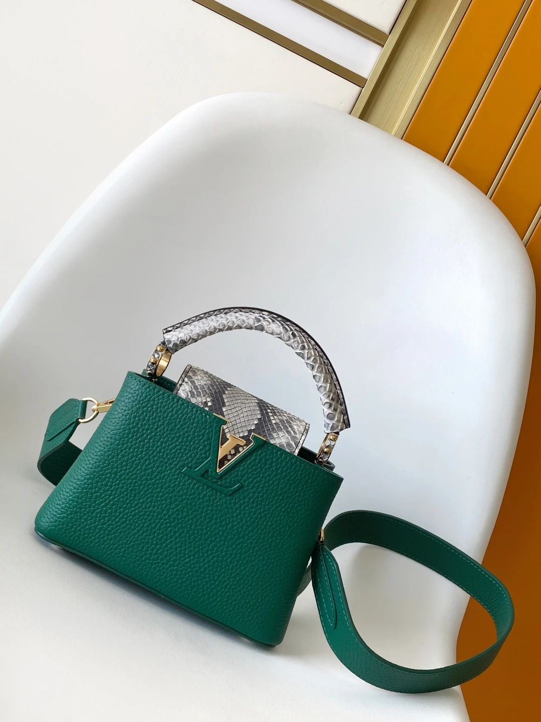 Louis Vuitton Bag — fa1d6000