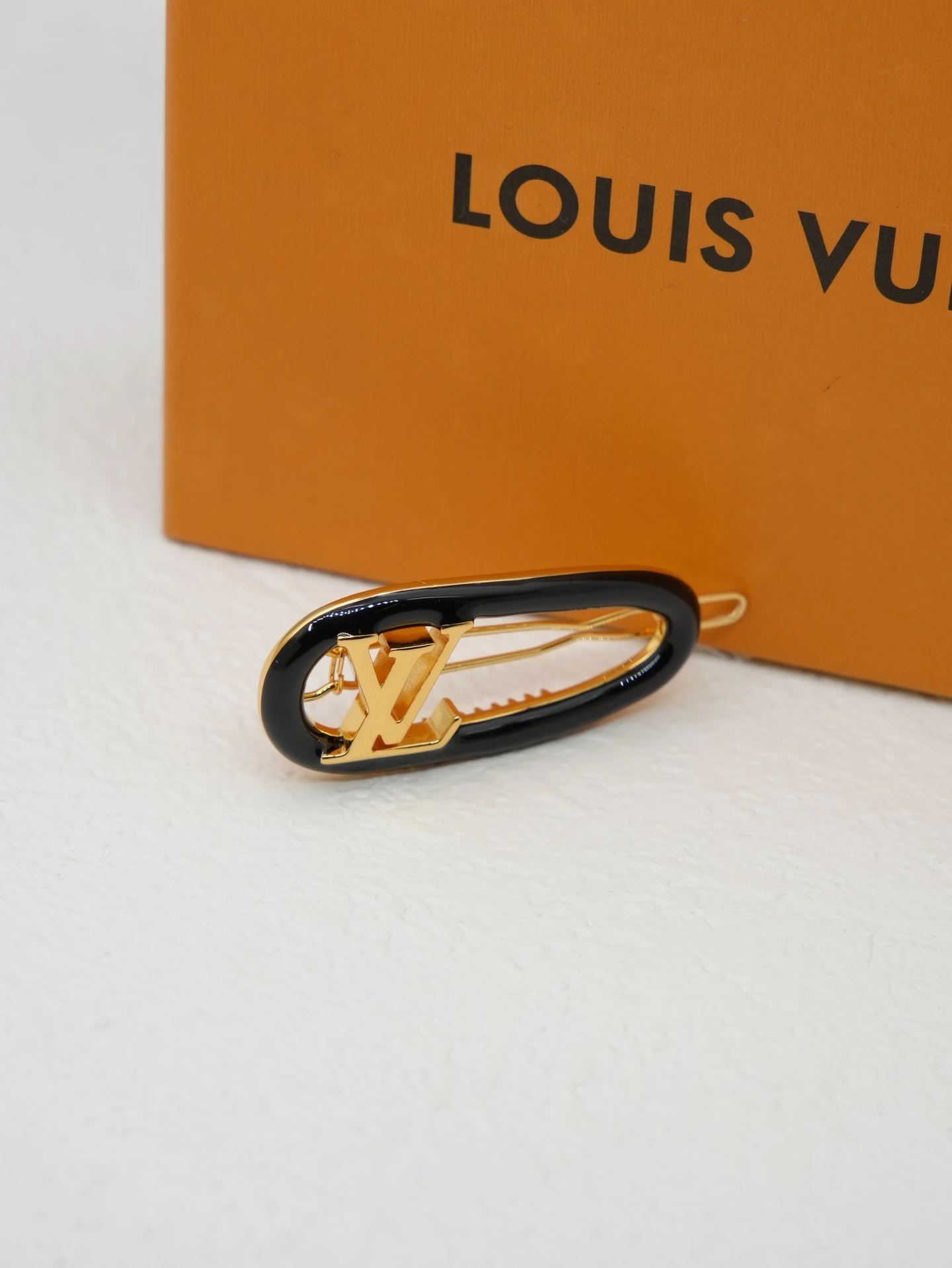 Louis Vuitton Hair Accessories — a3d9773f
