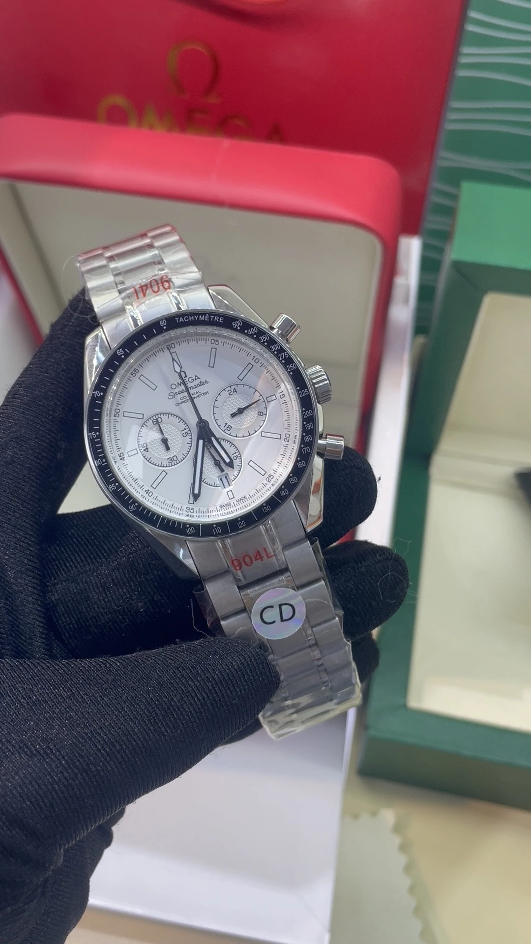 Omega Watch — d97a4fd2
