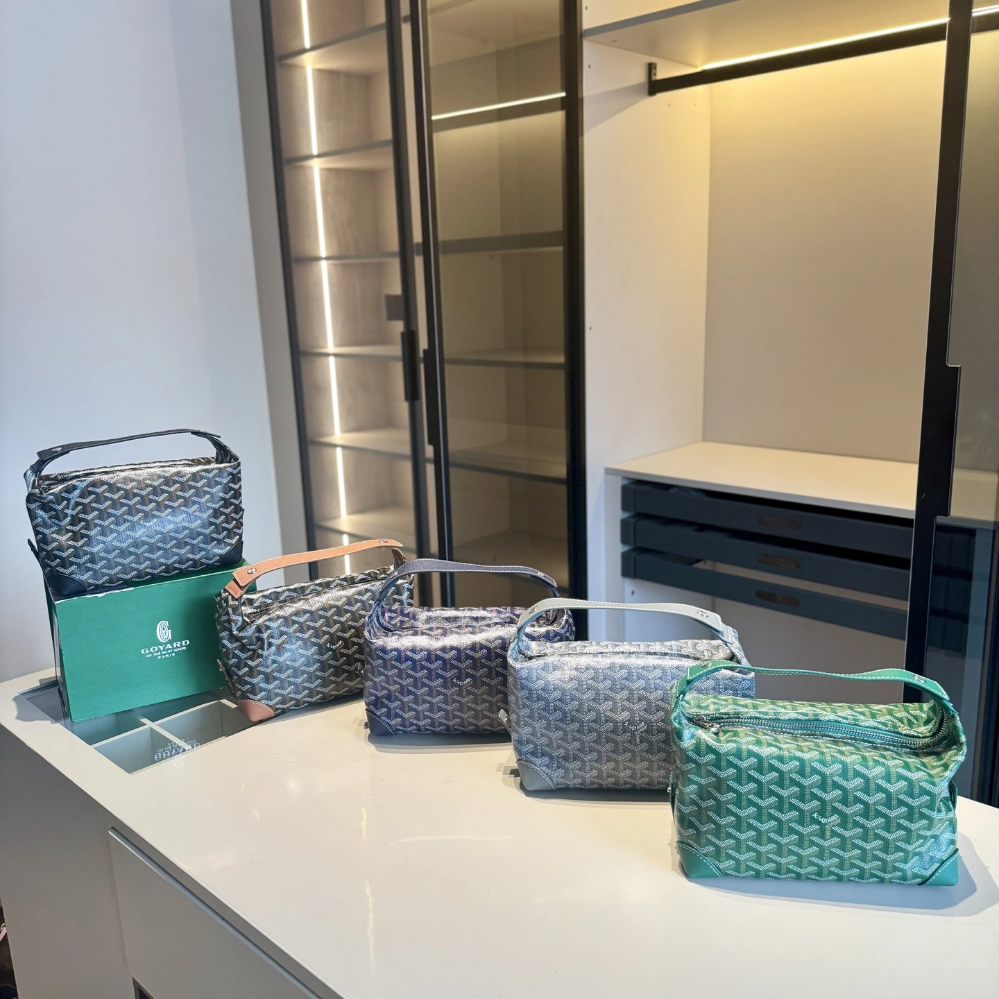 Goyard Bag — b76f9d60
