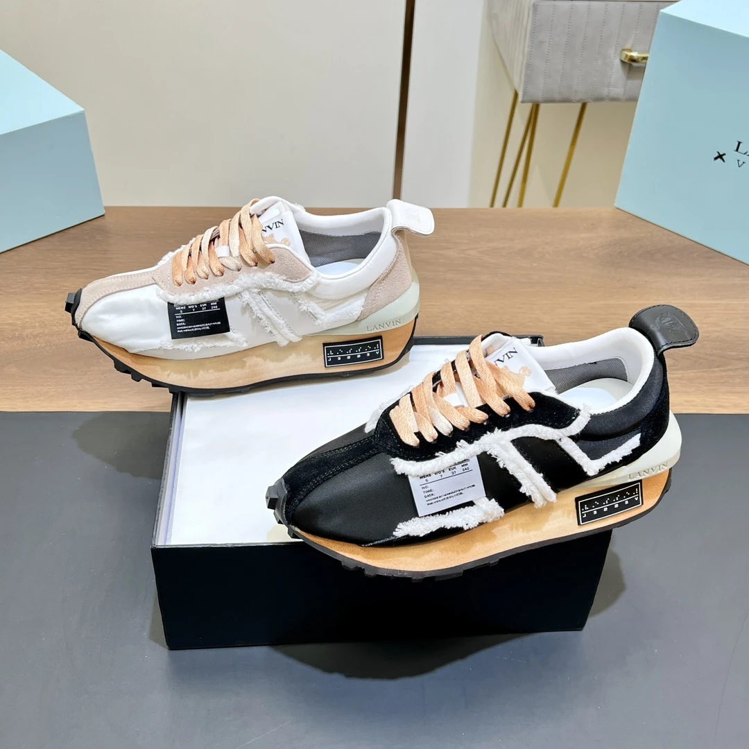 Sneakers — daf2f61d