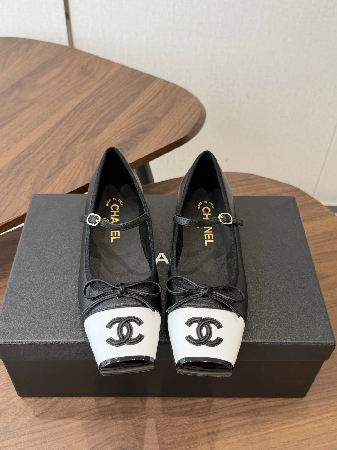 Chanel Slippers — 2f3acb80