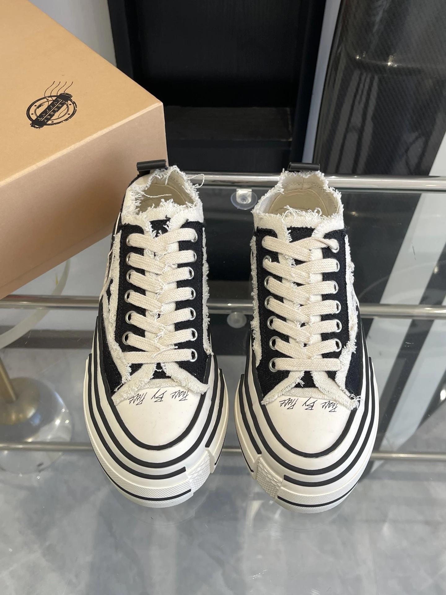 XVESSEL Sneakers — beb5b722