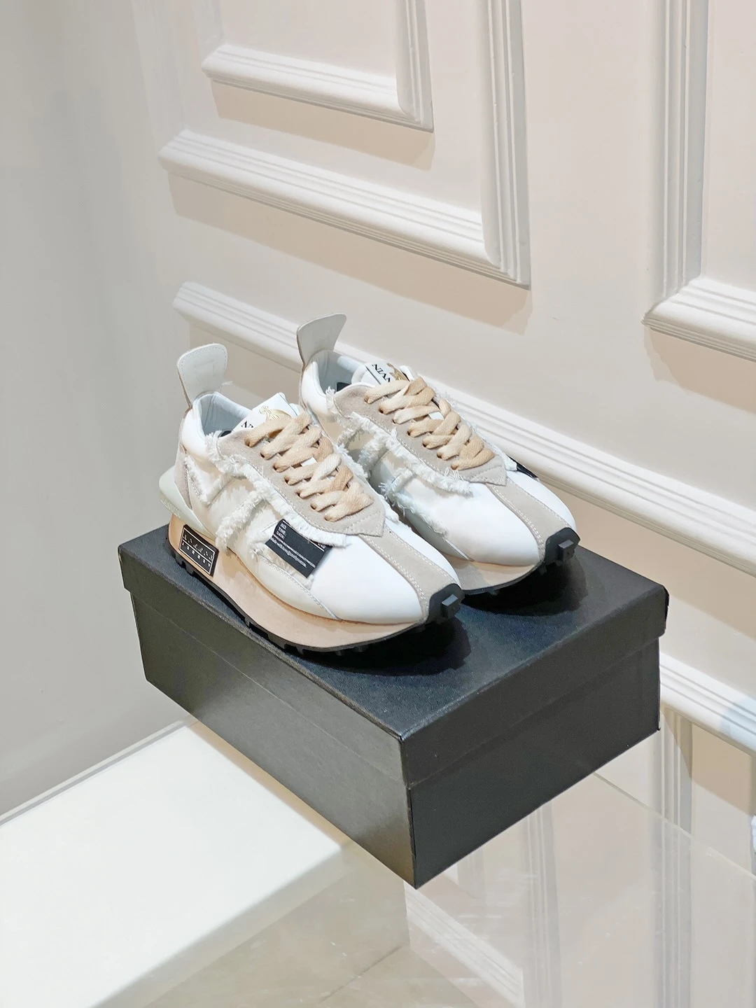 XVESSEL Sneakers — e1ac8ebe