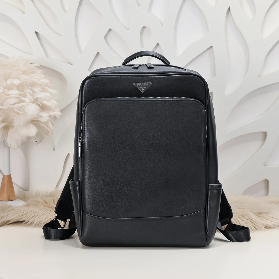 Prada Bag — 6297db56