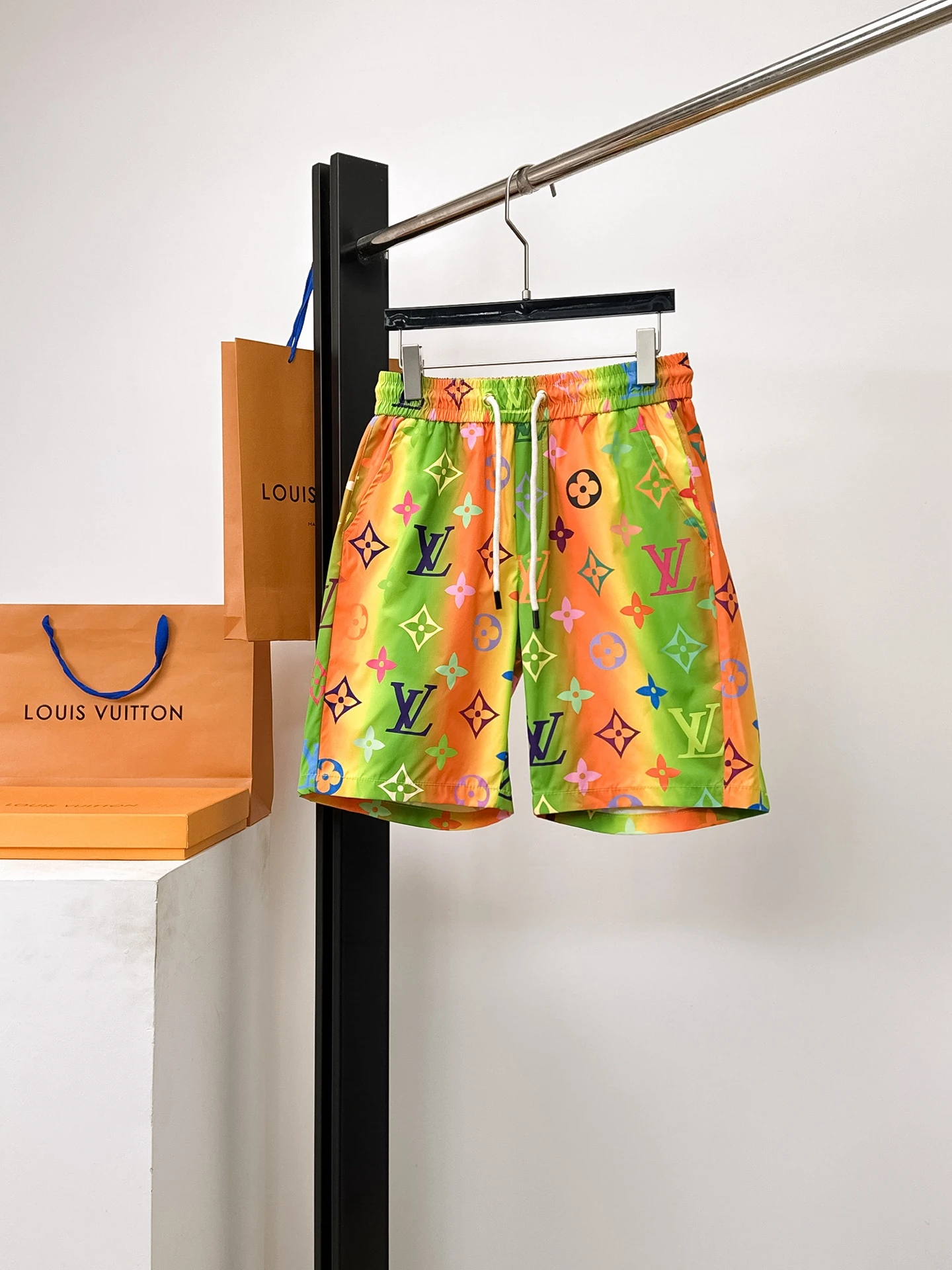 Louis Vuitton Shorts — 91f3f35f