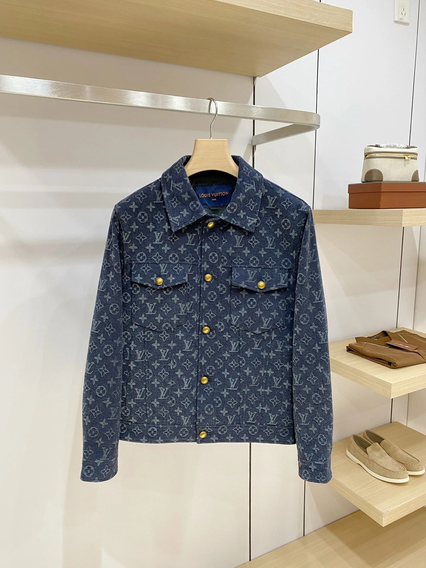 Jackets — face63ed
