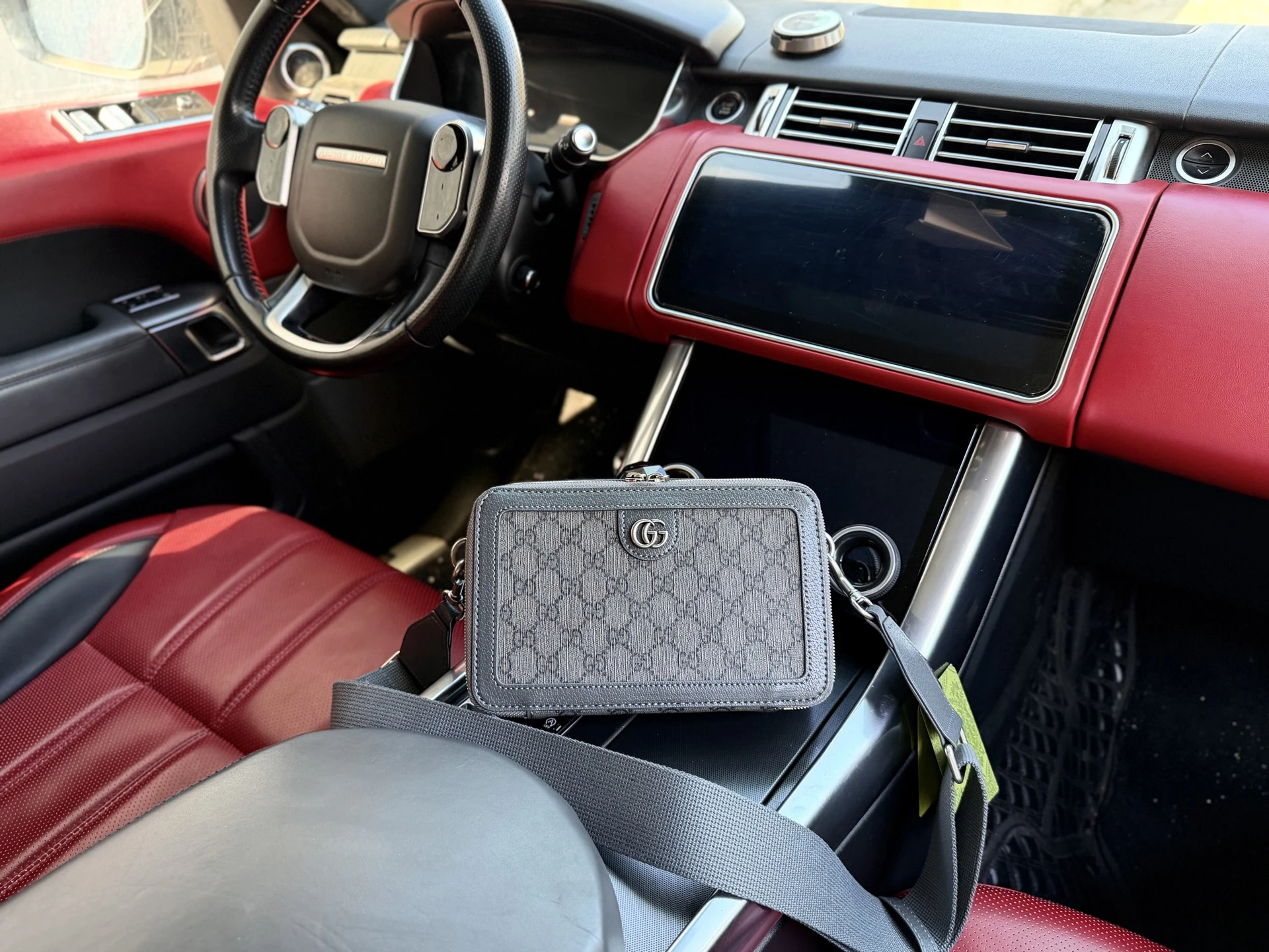 Gucci Bag — c05cfe22