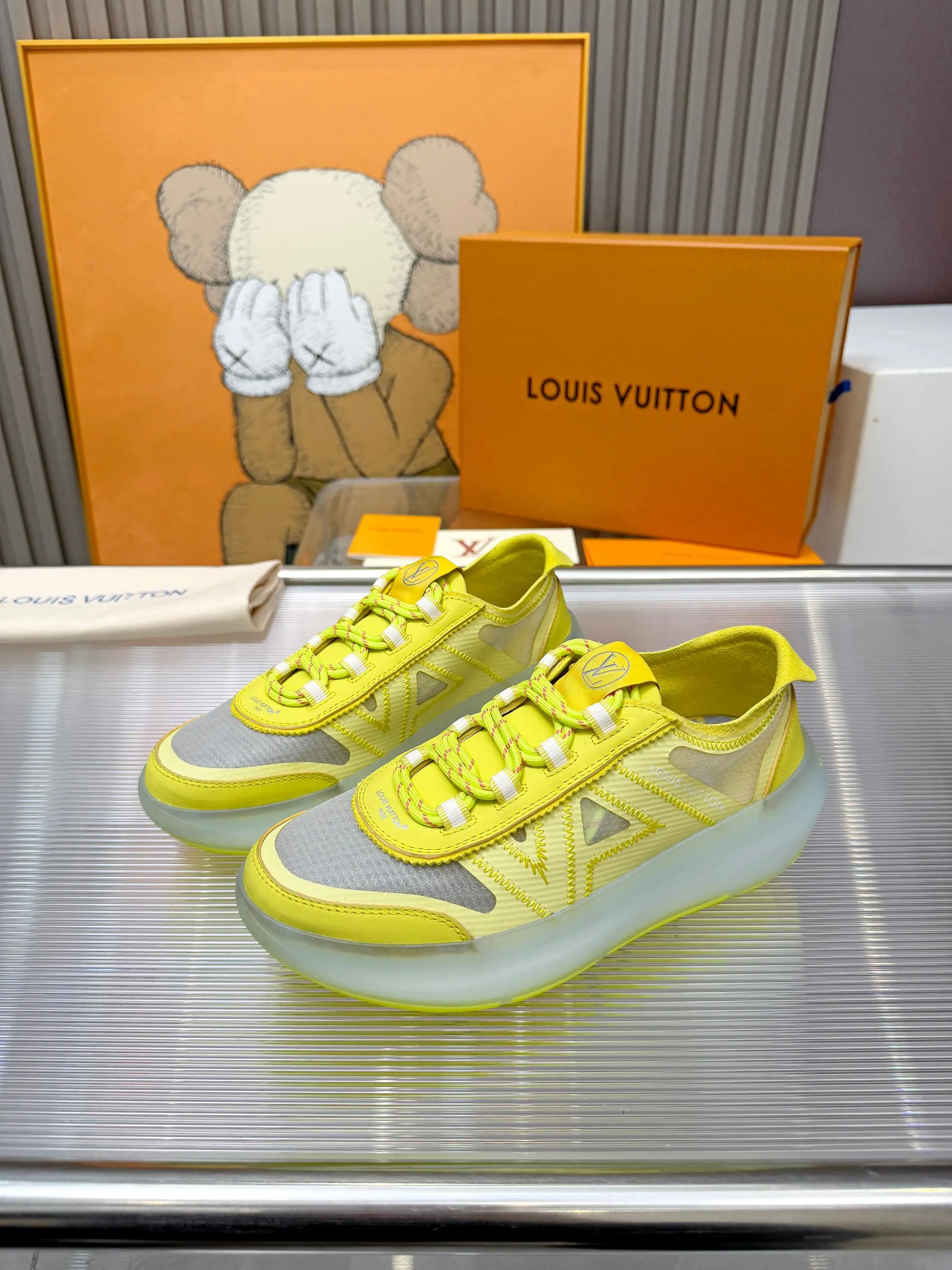 Louis Vuitton Sneakers — 72f6916d