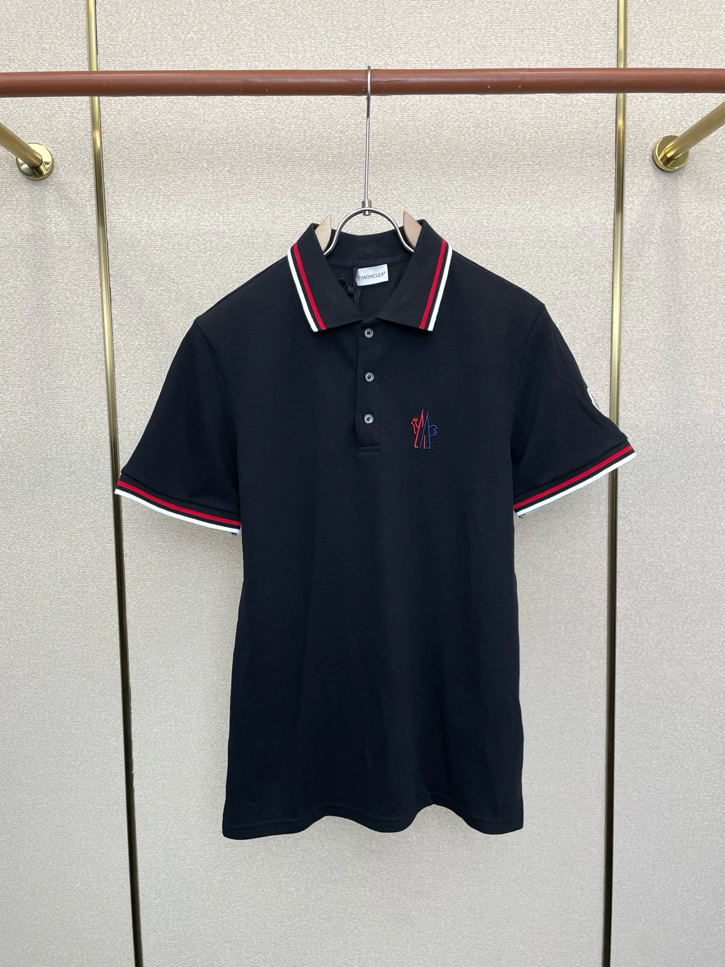 Moncler T-Shirt — 7706dd73