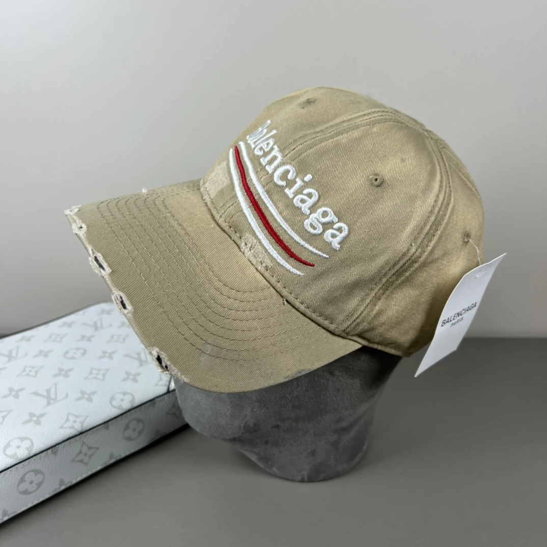 Balenciaga Hat — 9b10610c
