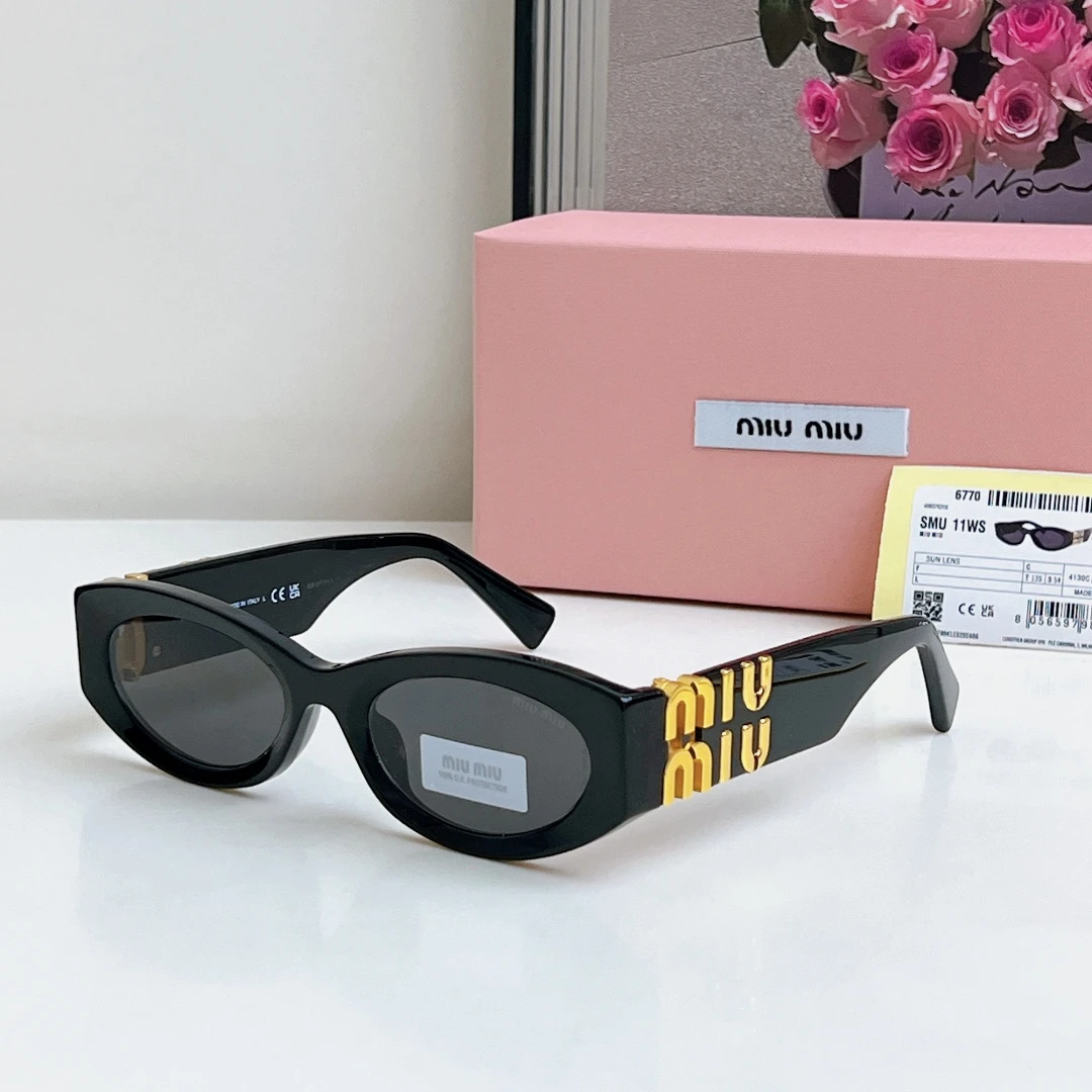 Miu Miu Eyewear — cb272548