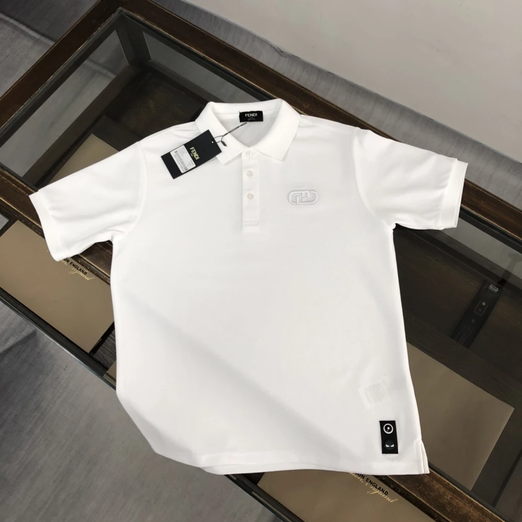 Fendi T-Shirt — ea21e662