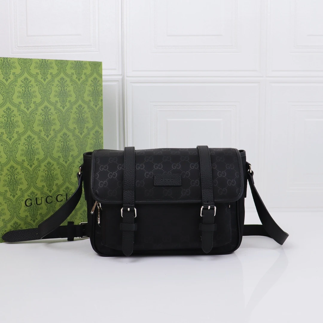 Gucci Backpacks — a38dfabe